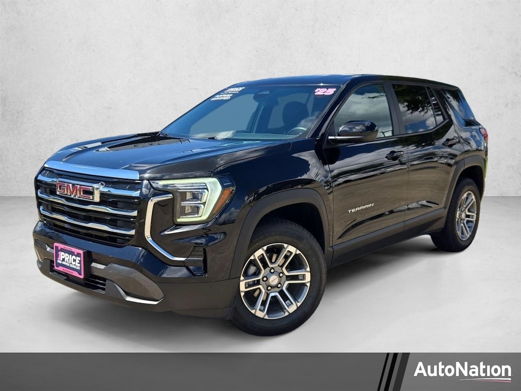 Used 2025 GMC Terrain FWD Elevation SUV