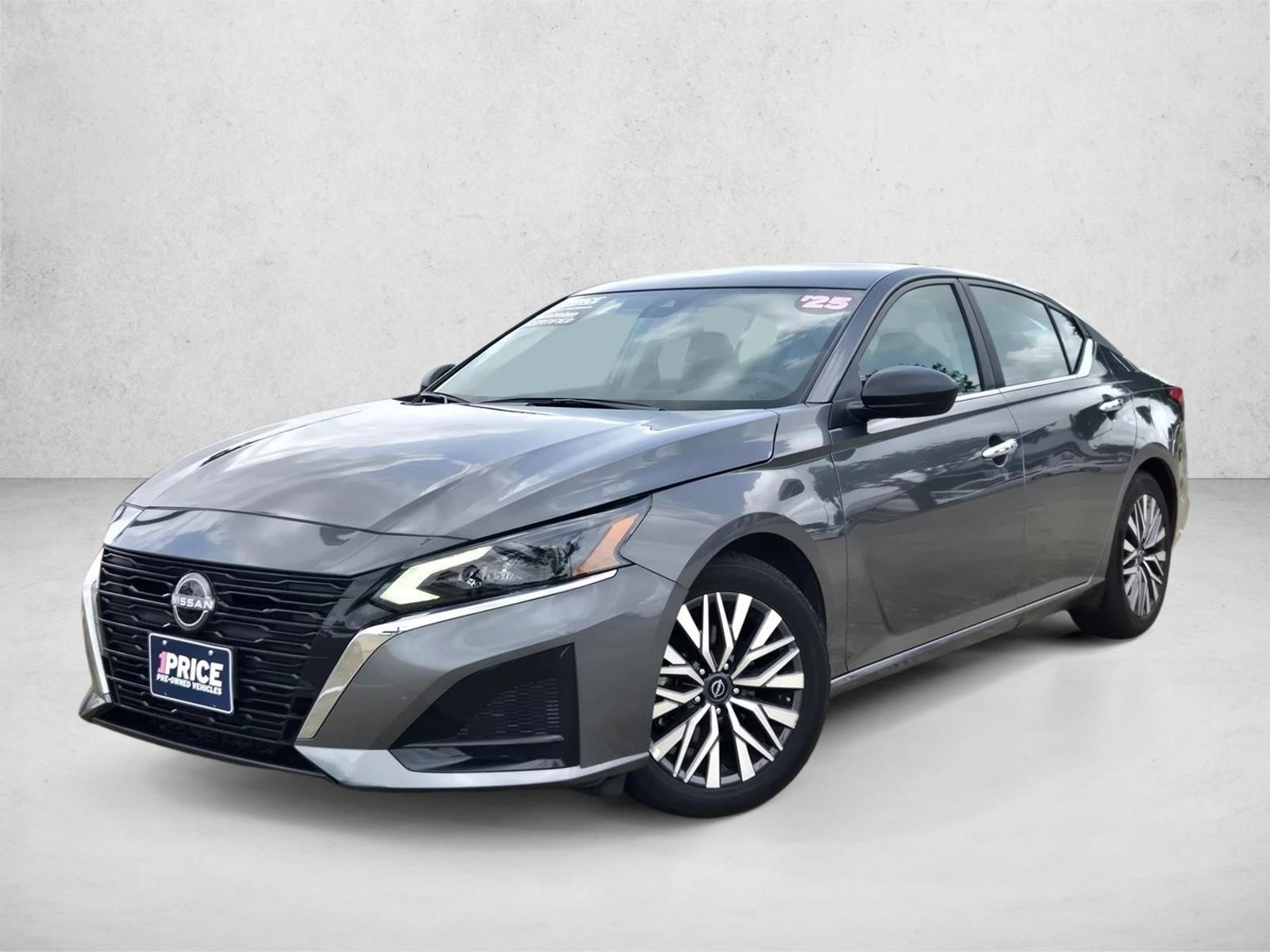 2025 Nissan Altima SV
