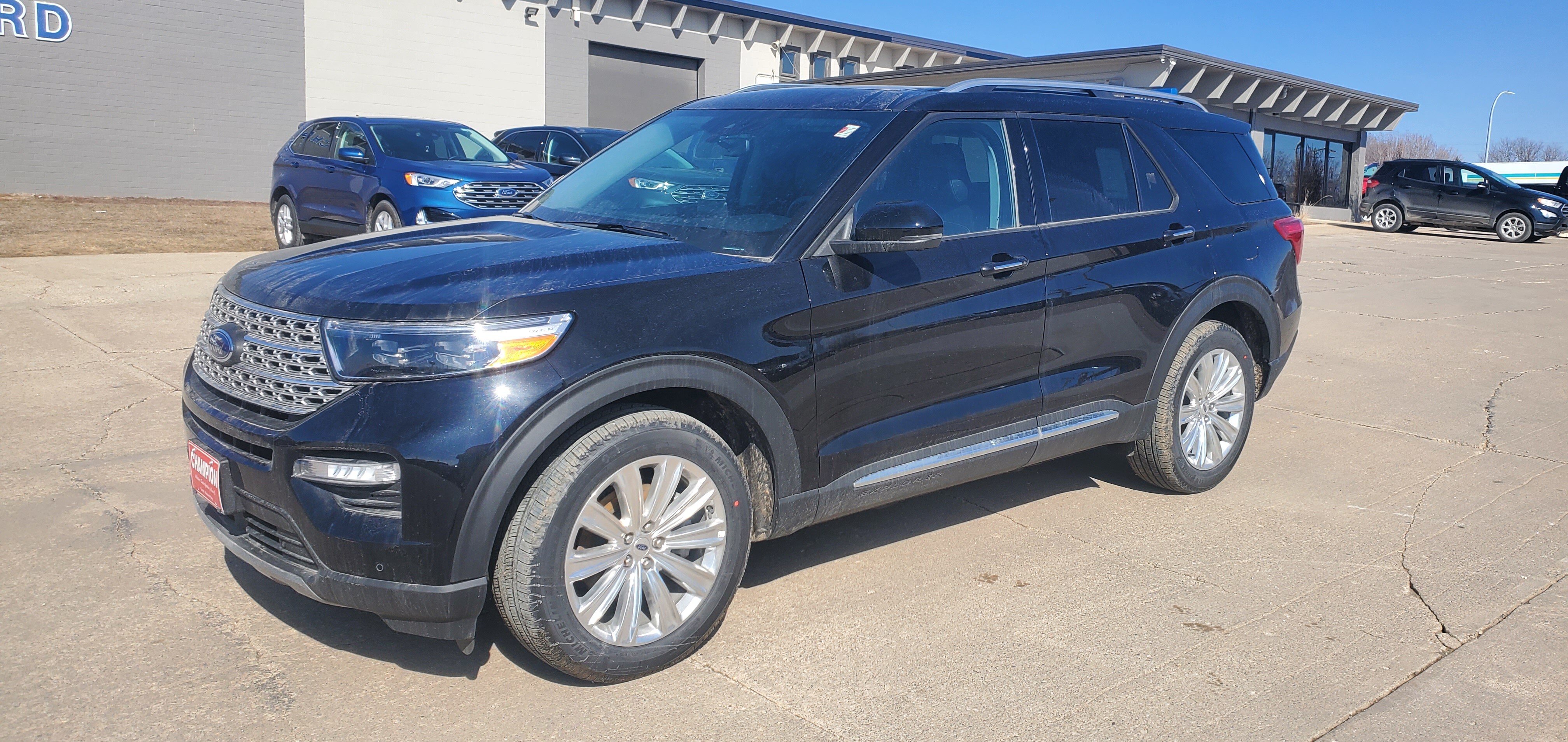 2023 Ford Explorer Limited 4WD 