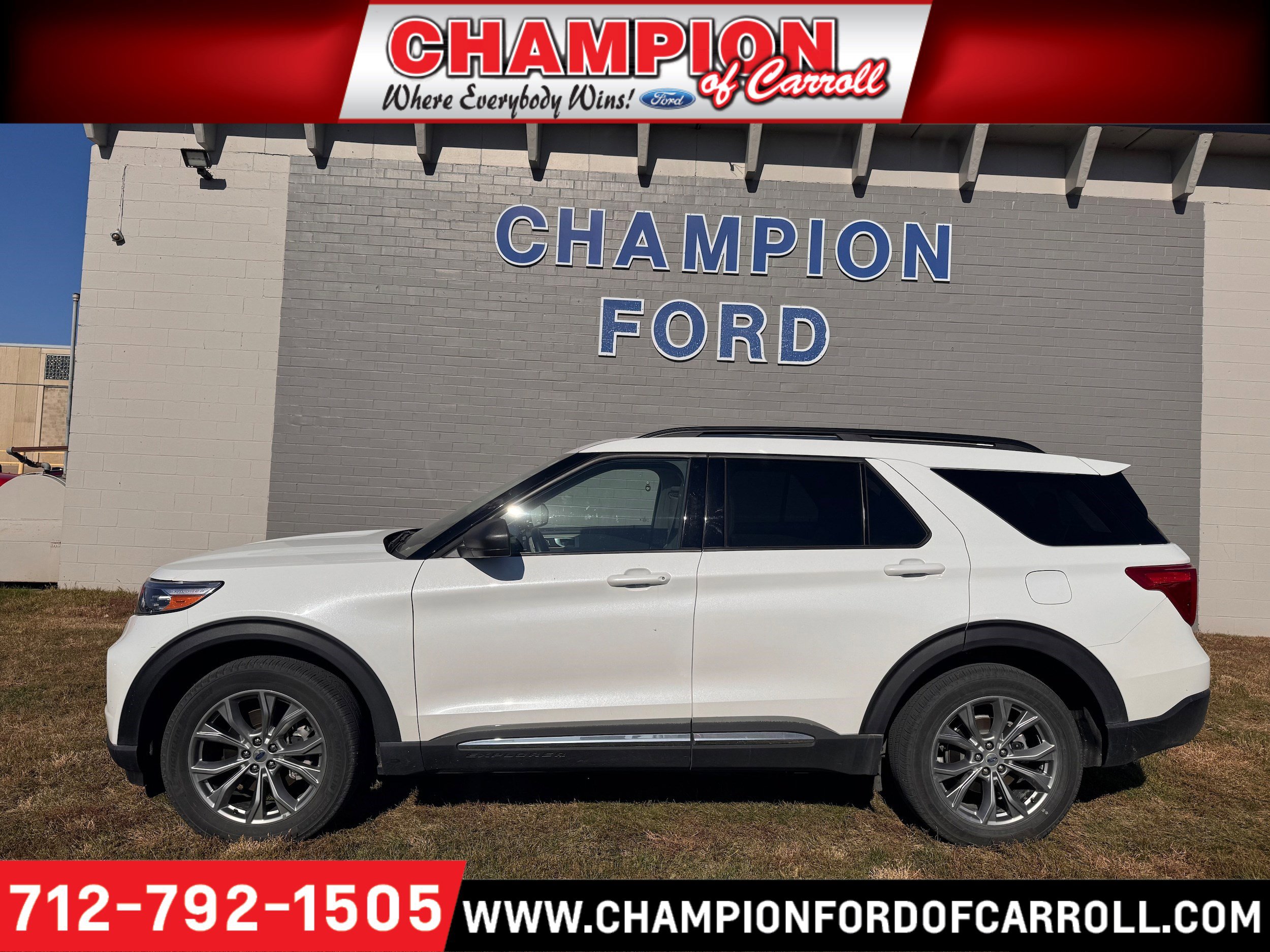 2022 Ford Explorer SUV 