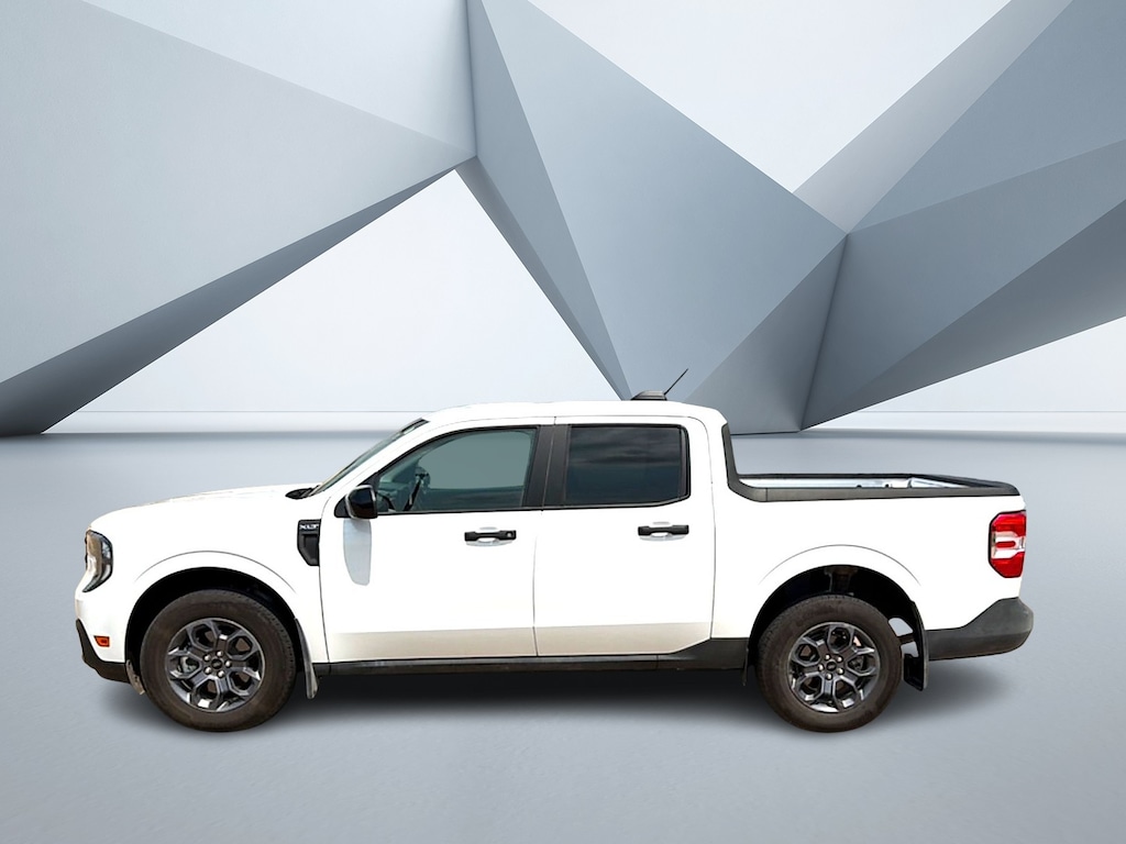 Certified 2025 Ford Maverick XLT