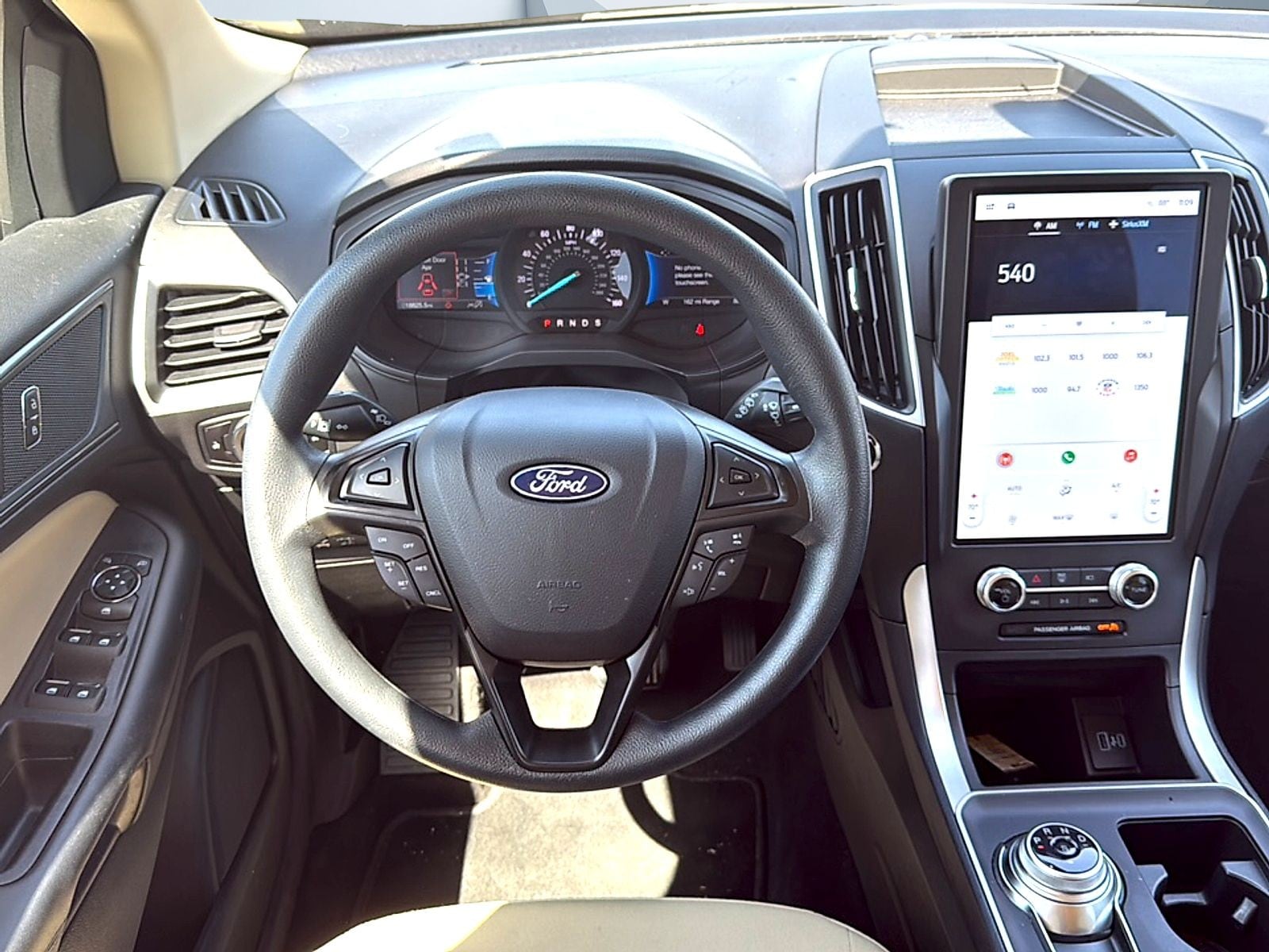 2024 Ford Edge SE - Photo 8