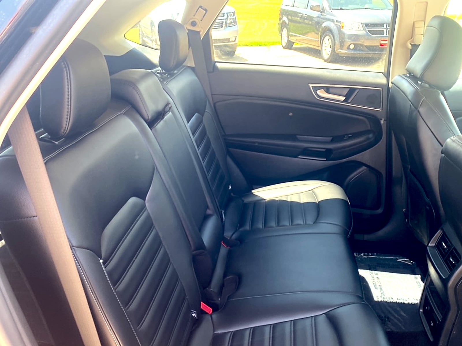 2023 Ford Edge SEL - Photo 15