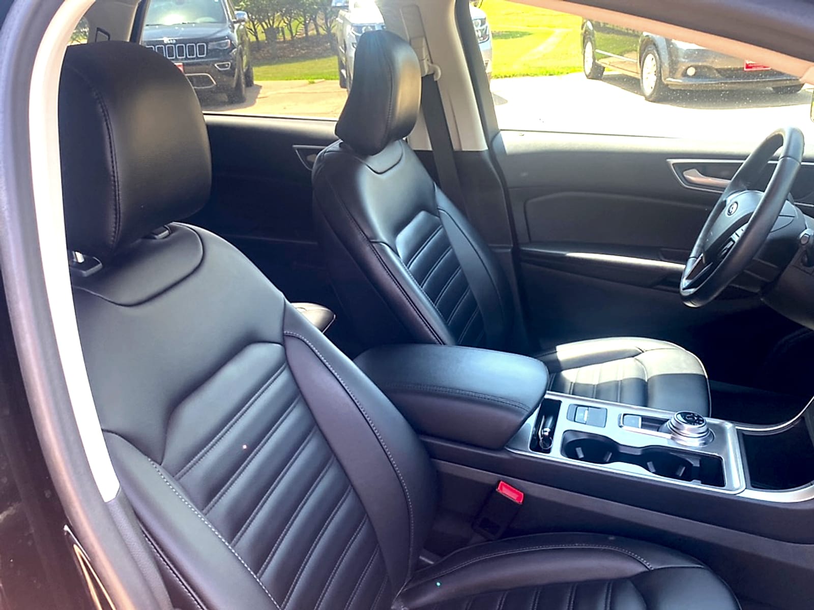 2023 Ford Edge SEL - Photo 14