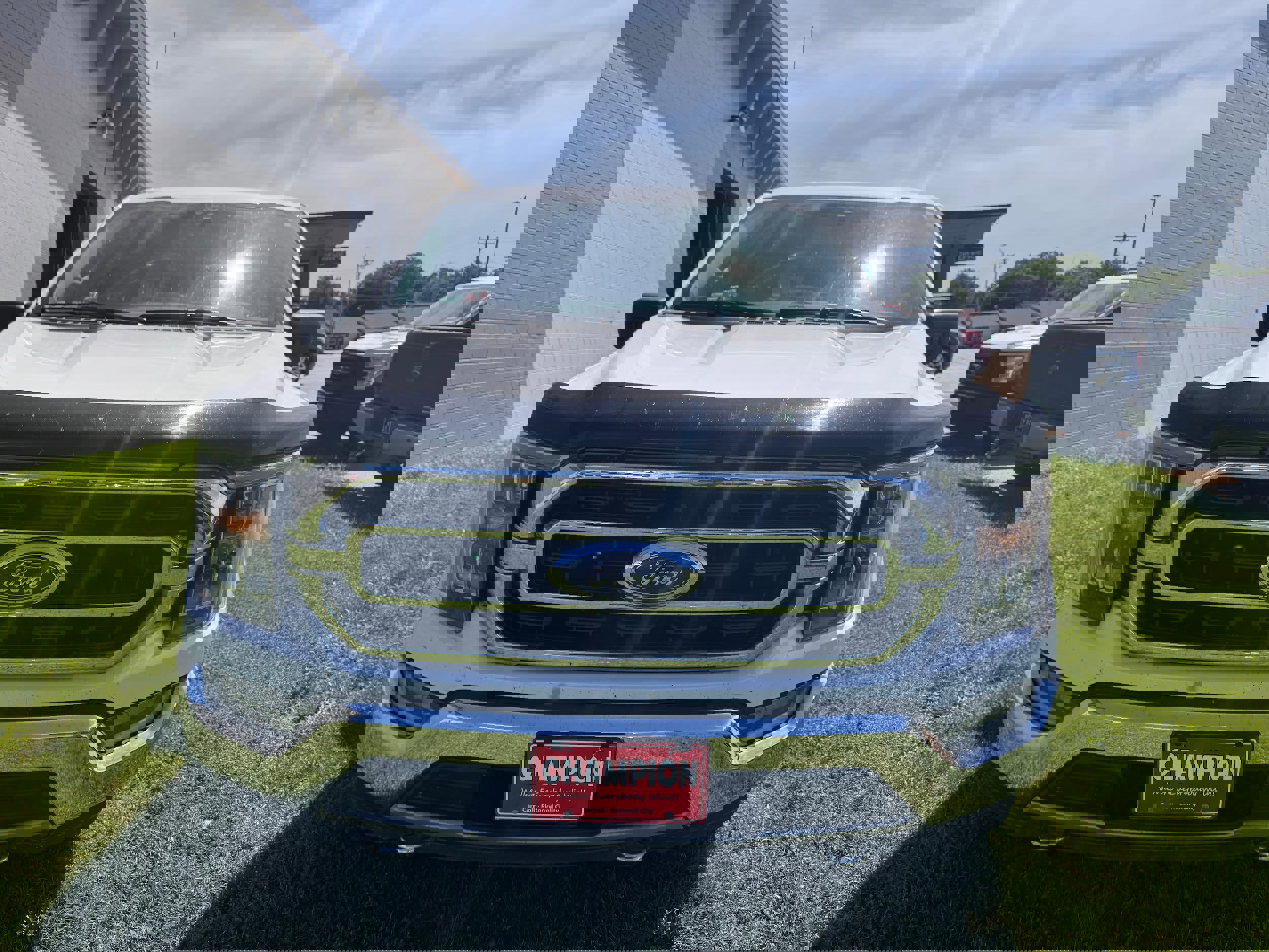 2021 Ford F-150 XLT photo 3