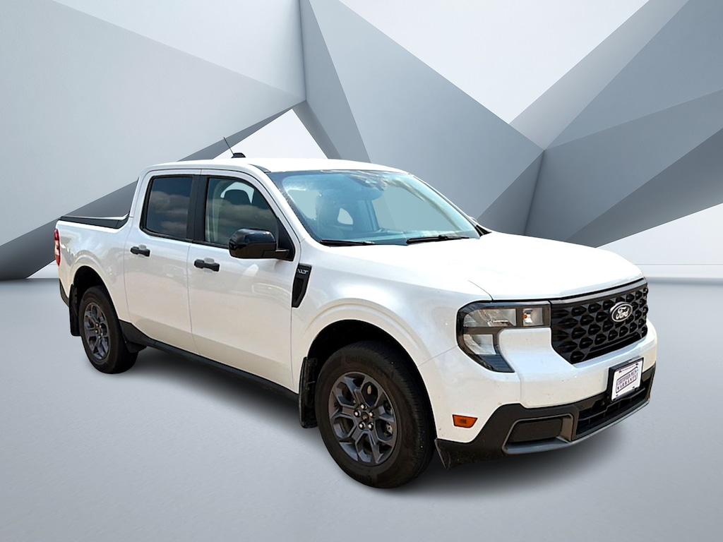 Certified 2025 Ford Maverick XLT