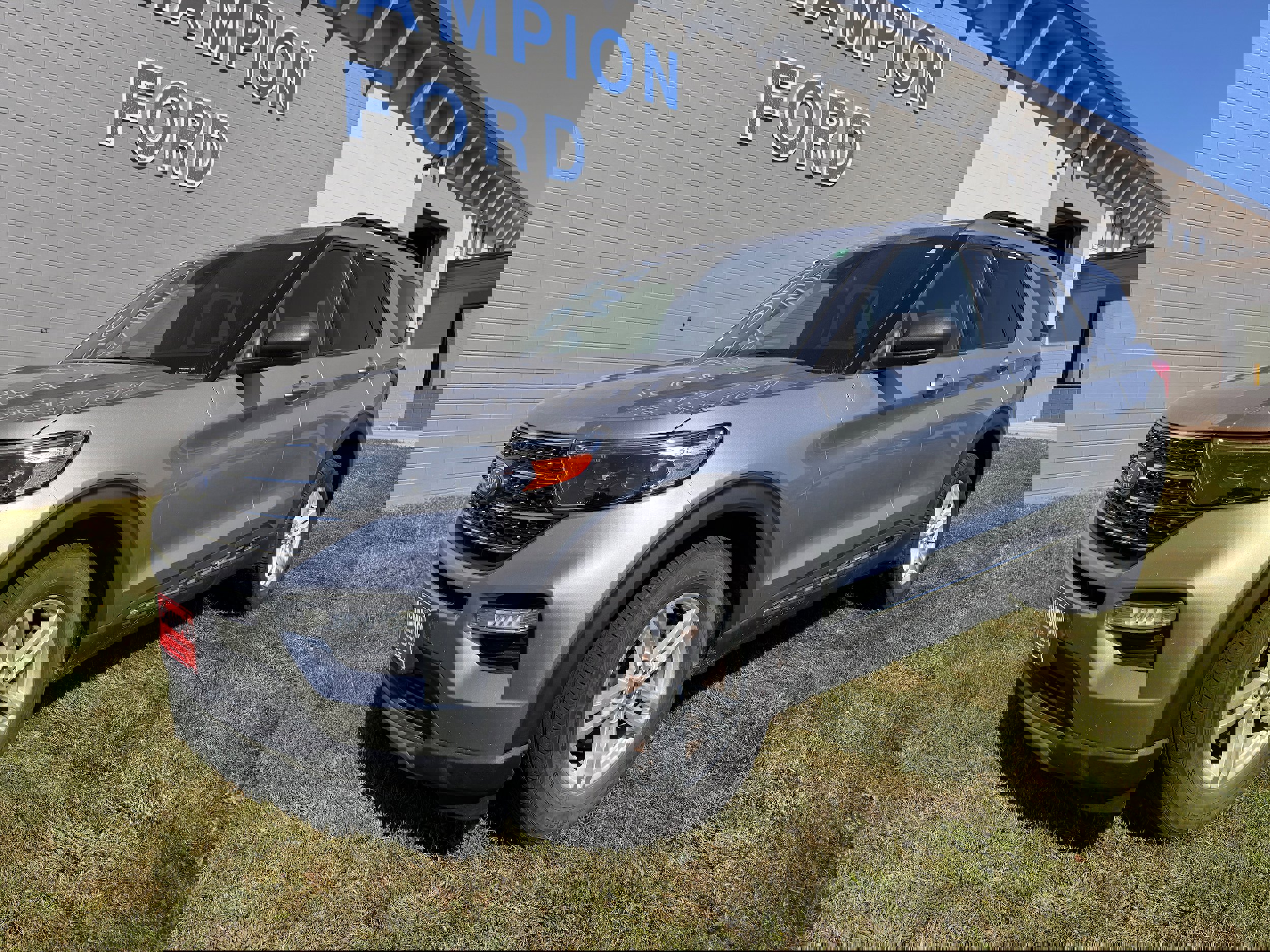 Used 2020 Ford Explorer XLT with VIN 1FMSK8DH9LGB50181 for sale in Carroll, IA