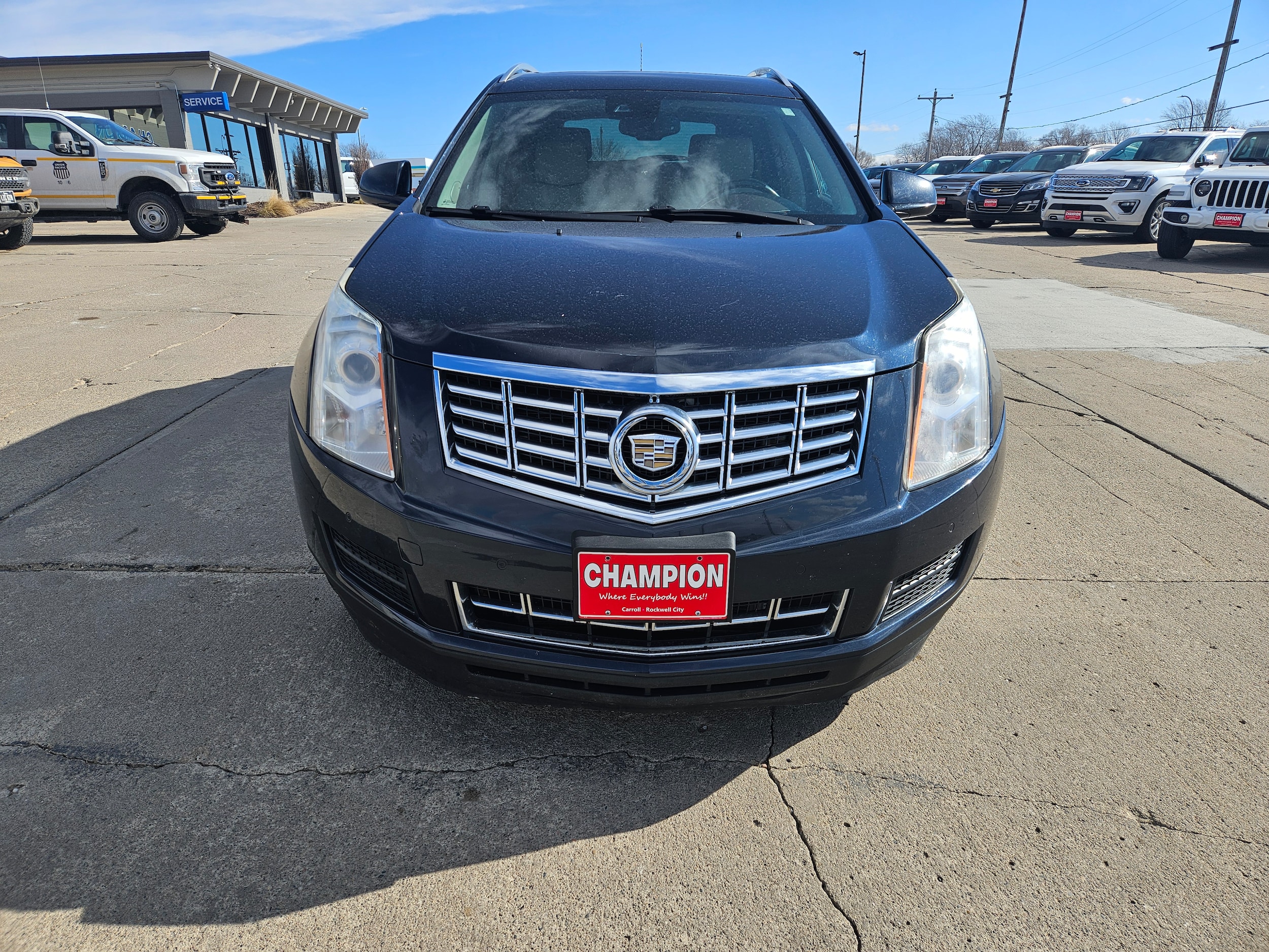 Used 2014 Cadillac SRX Luxury Collection with VIN 3GYFNEE36ES559817 for sale in Carroll, IA