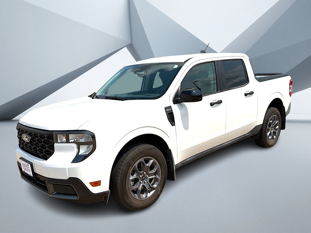 Certified 2025 Ford Maverick XLT