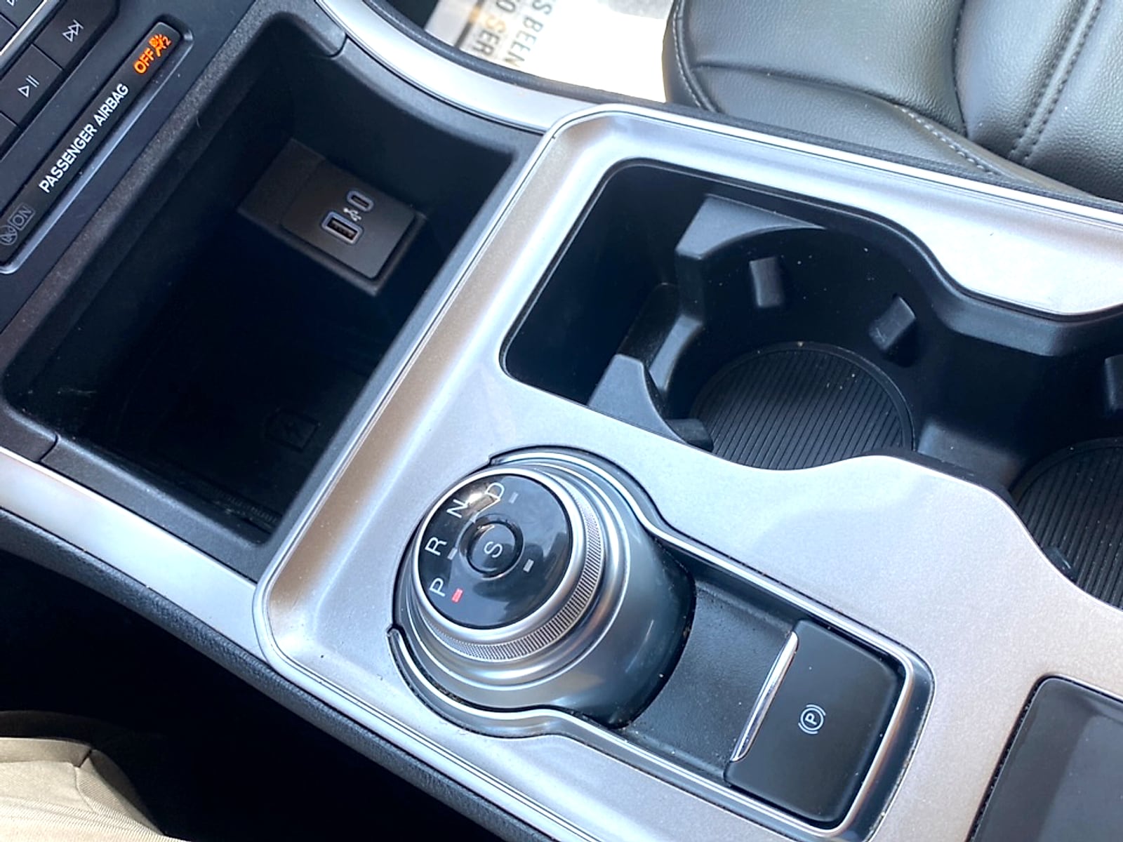 2023 Ford Edge SEL - Photo 26