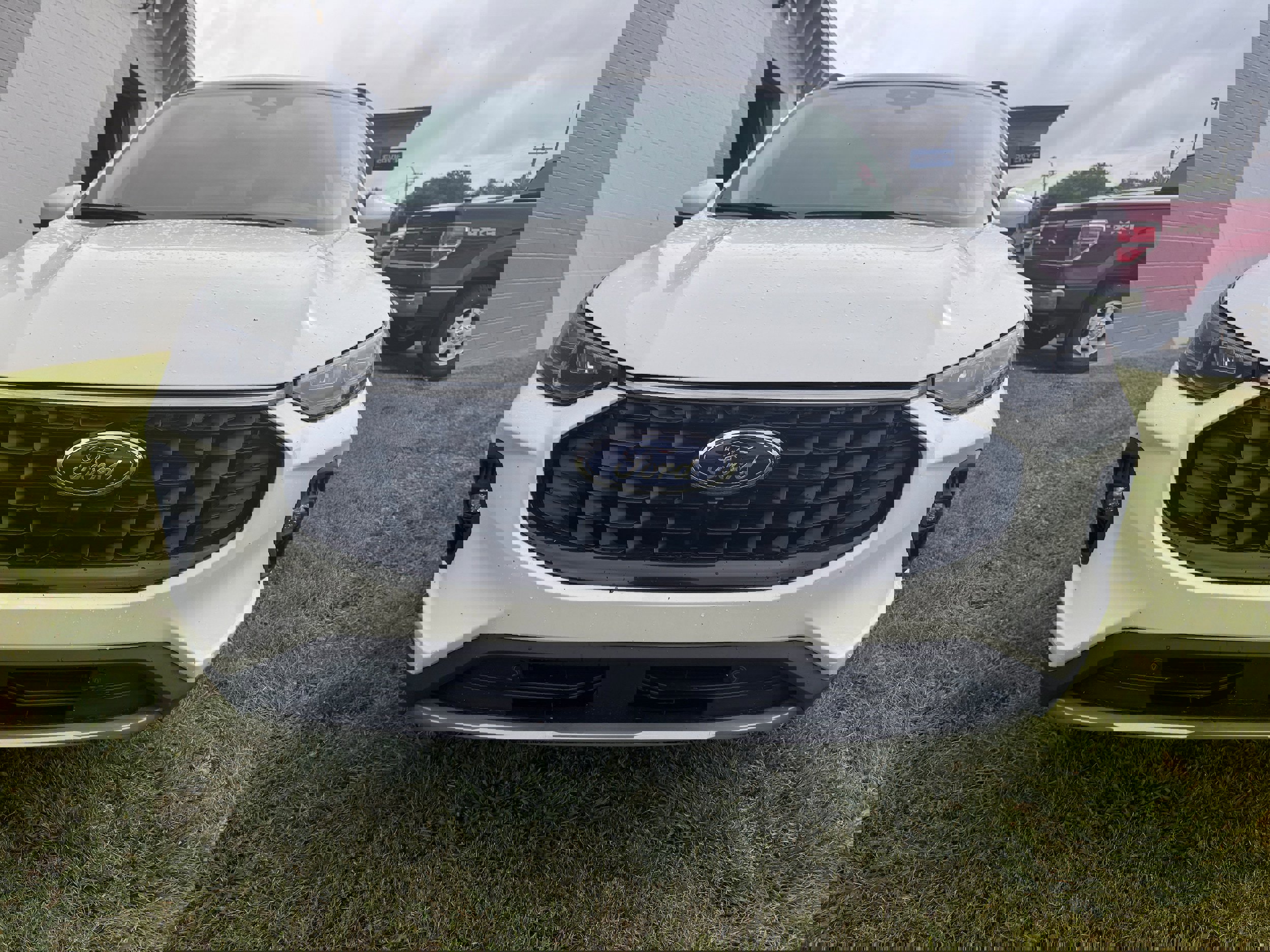 2026 Ford Escape Platinum photo 2