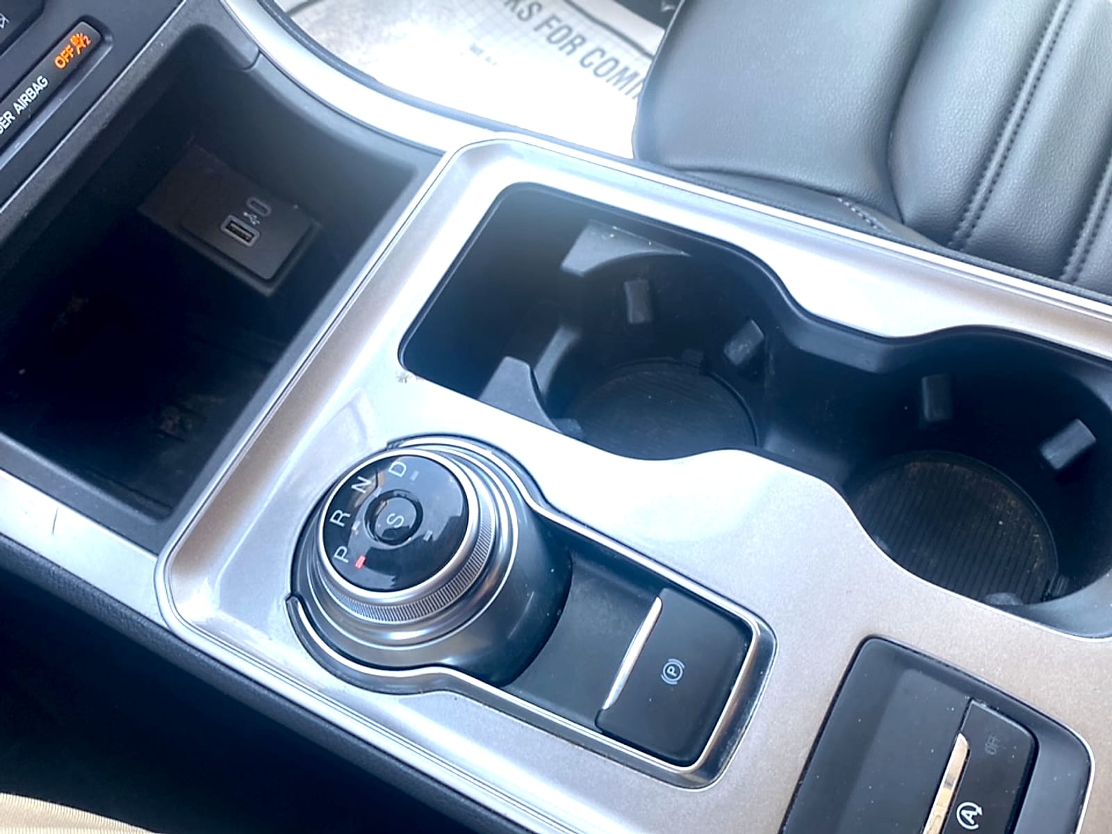 2023 Ford Edge SEL - Photo 25