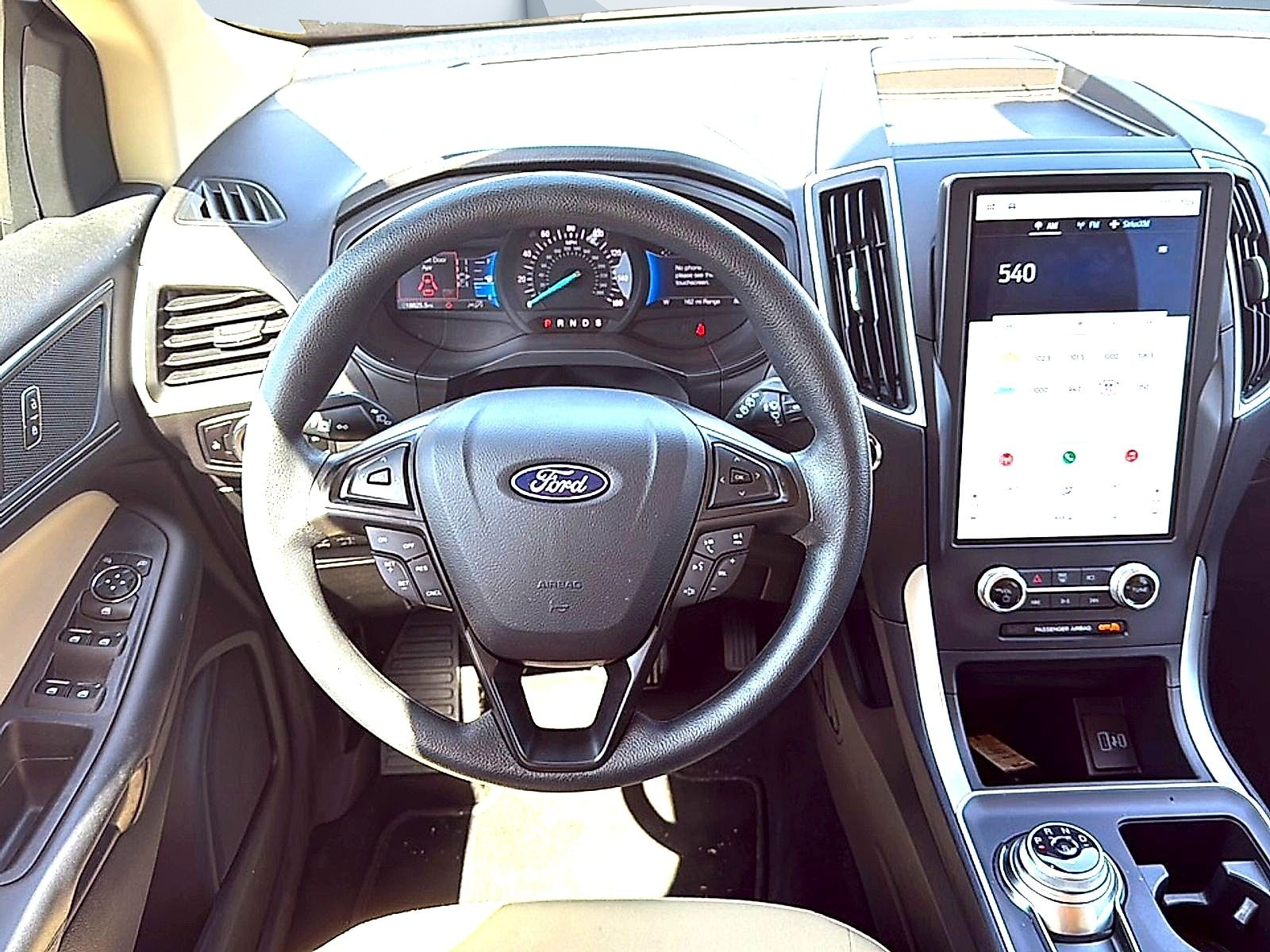 2024 Ford Edge SE - Photo 8