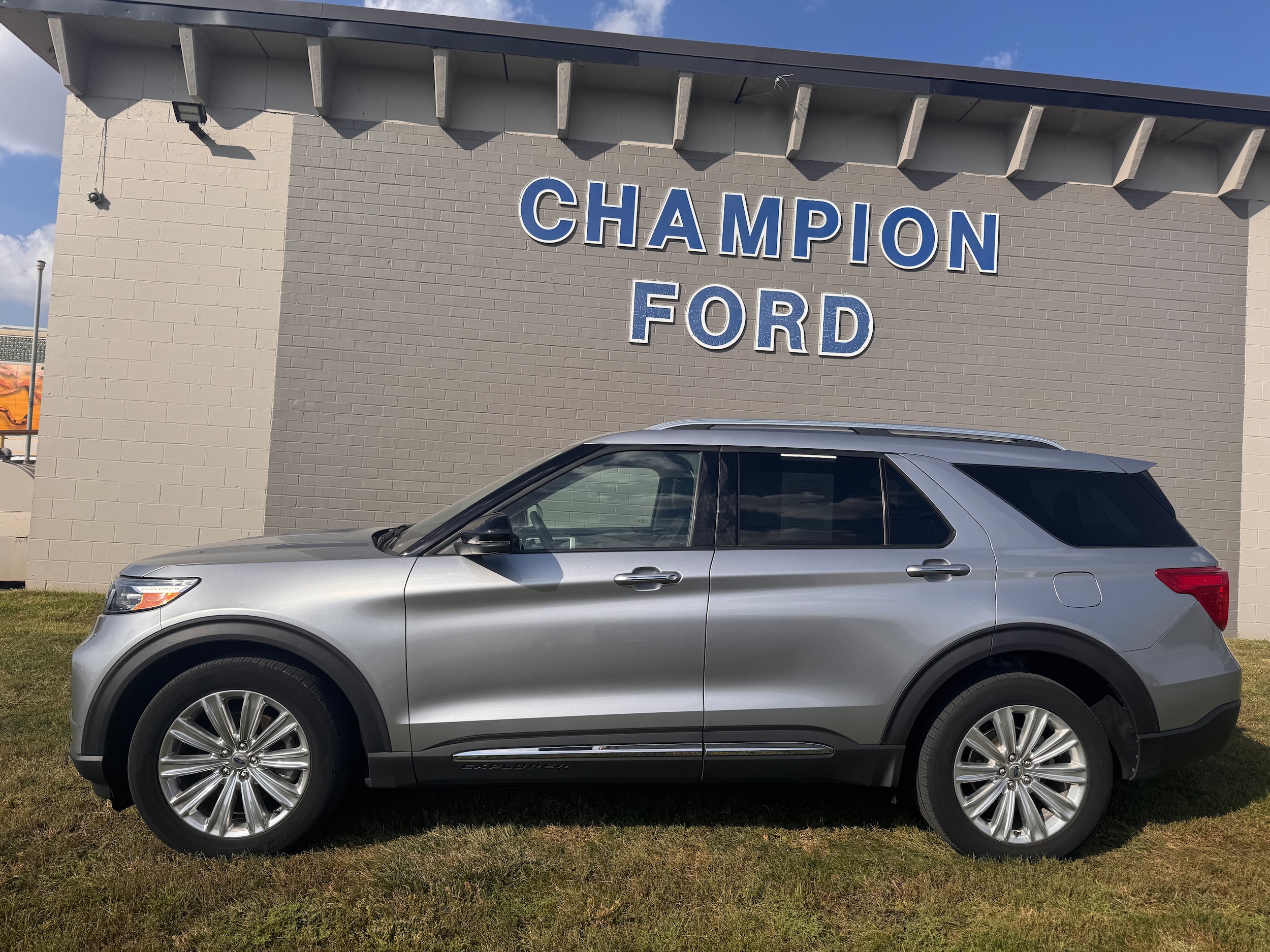 2020 Ford Explorer Limited 4WD 