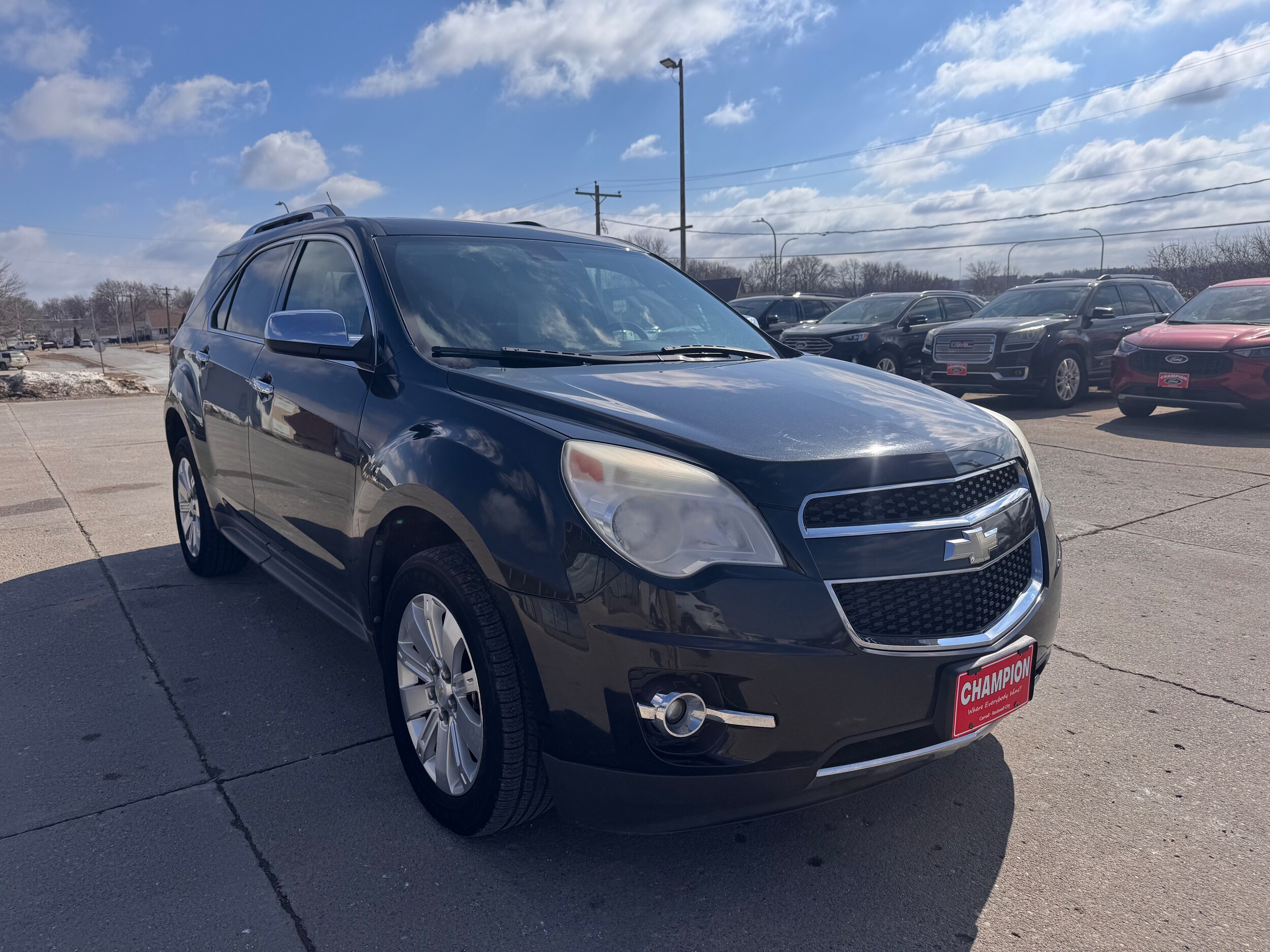 2010 Chevrolet Equinox photo 4