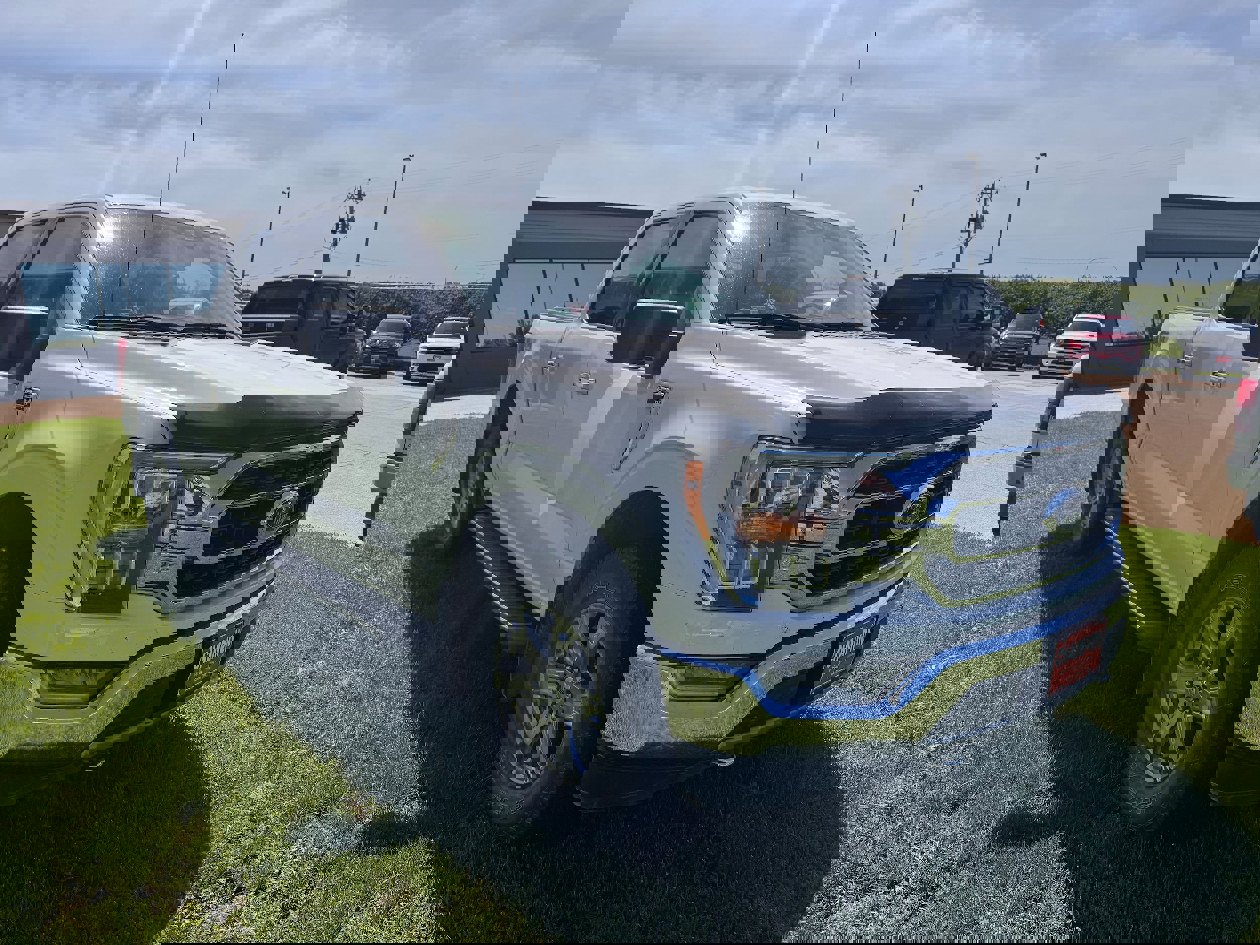 2021 Ford F-150 XLT photo 4