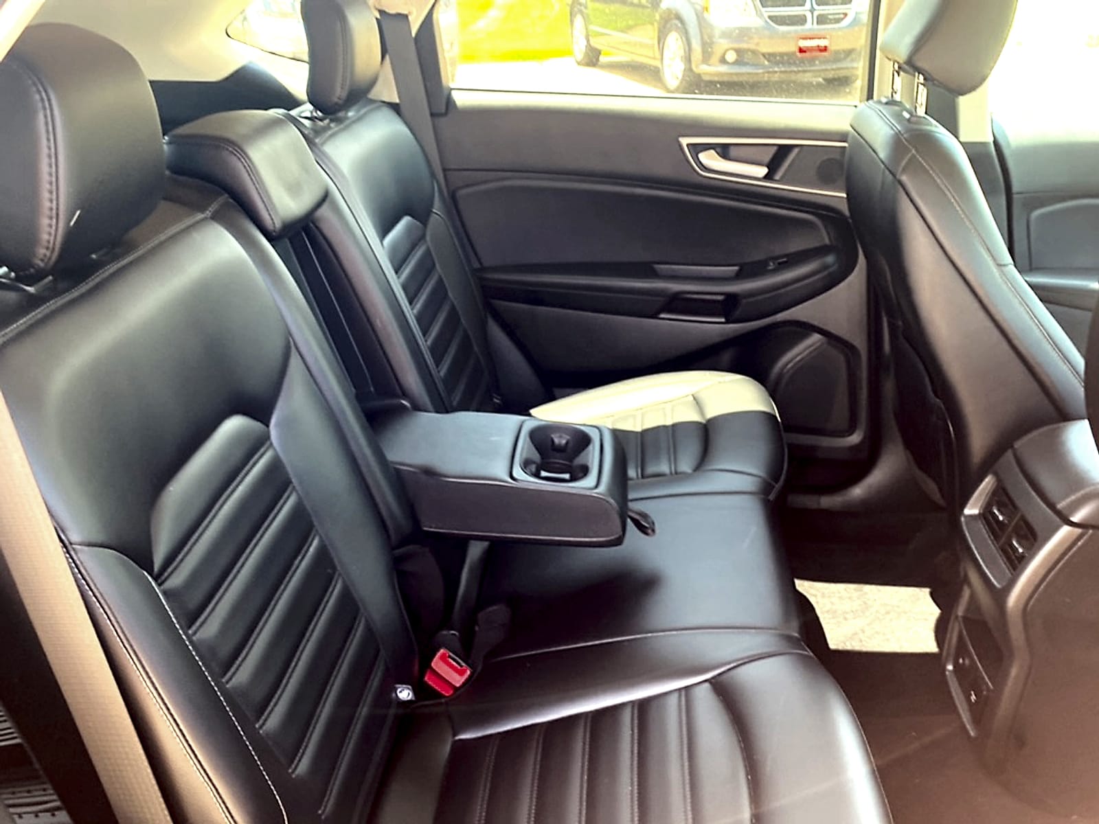 2023 Ford Edge SEL - Photo 15