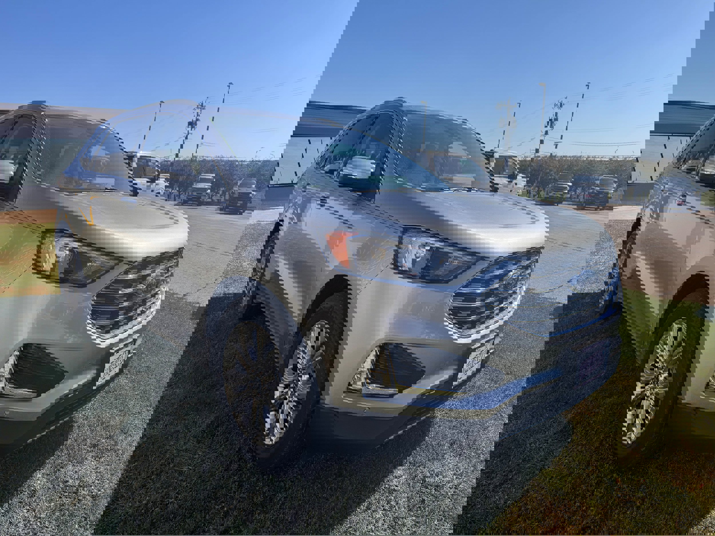 2023 Ford Edge Titanium photo 4