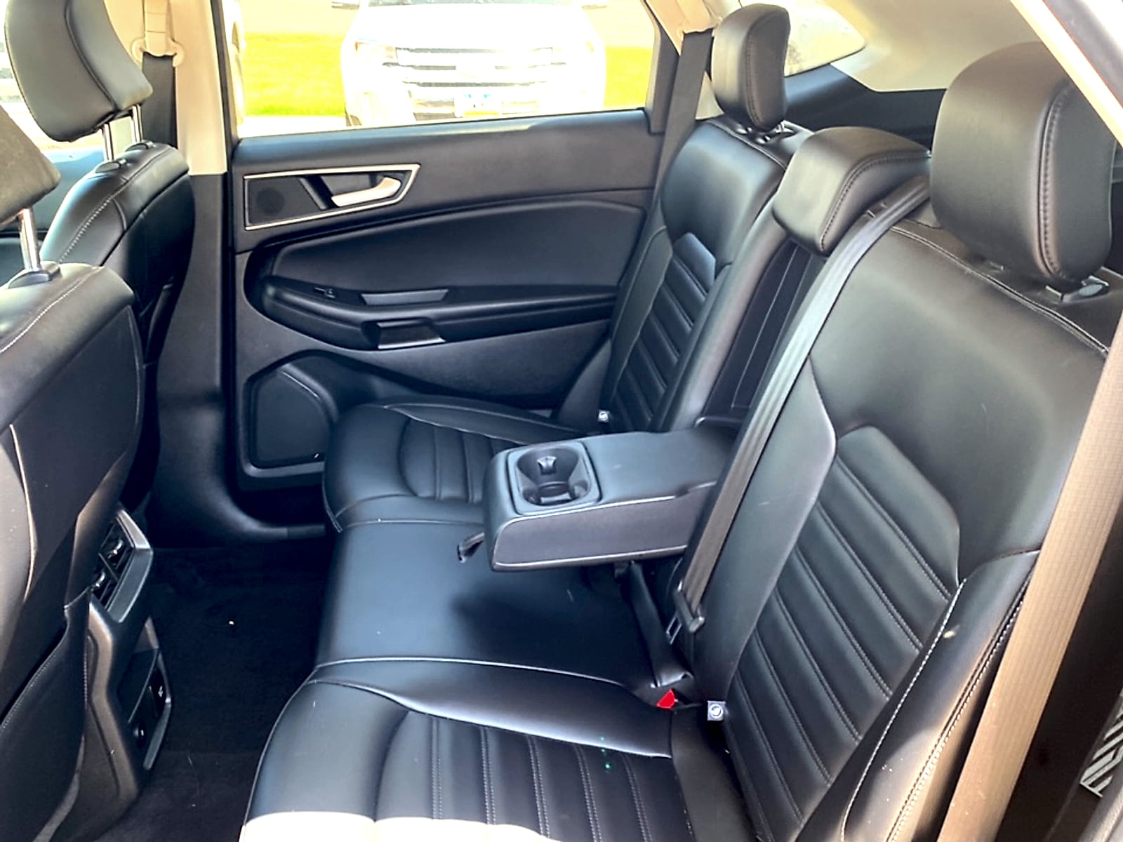 2023 Ford Edge SEL - Photo 16
