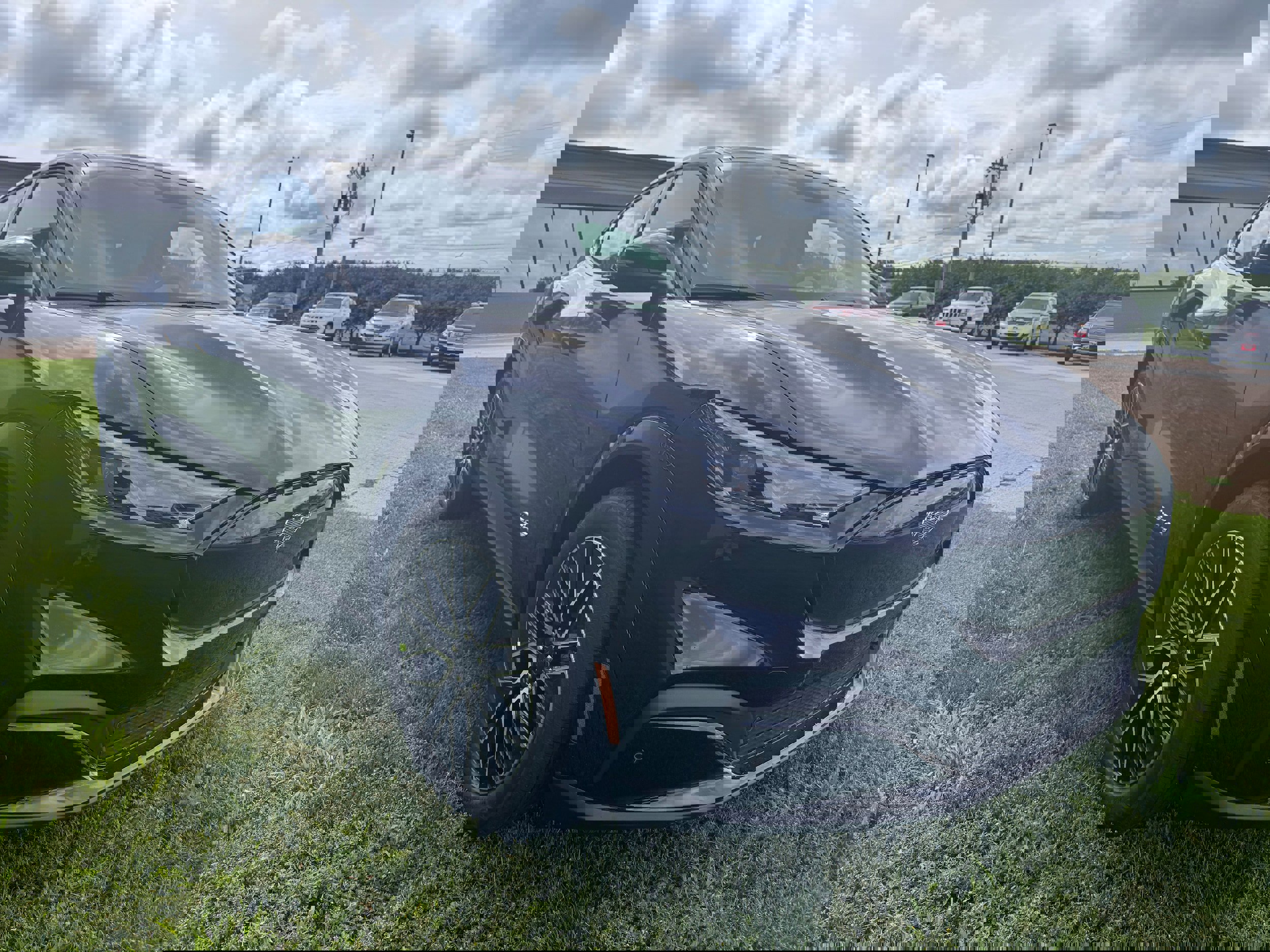 2025 Ford Mustang Mach-E Premium photo 4