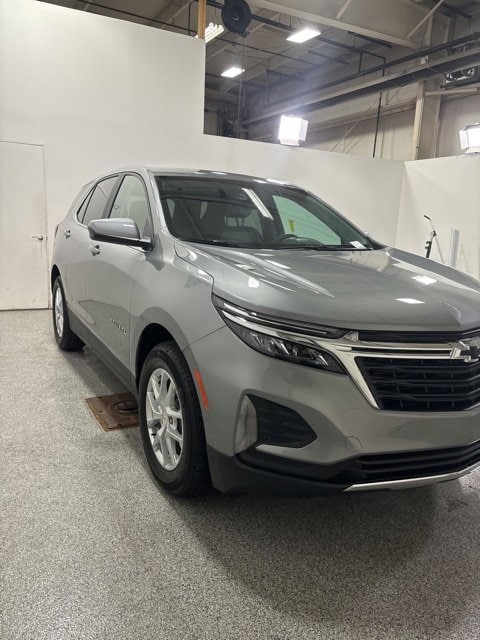 Used 2024 Chevrolet Equinox LT with VIN 3GNAXKEG0RL252873 for sale in Avon, IN