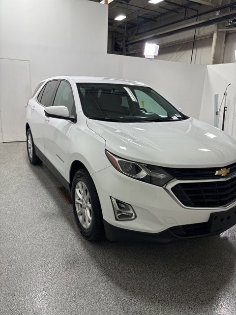 Used 2018 Chevrolet Equinox LT with VIN 2GNAXJEV4J6143317 for sale in Avon, IN