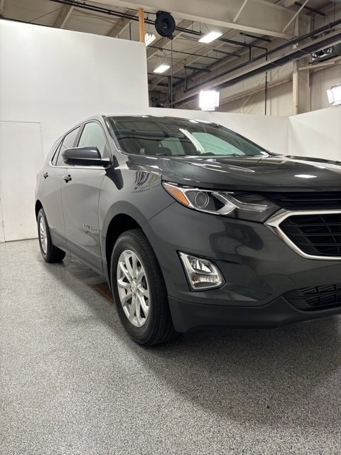 Used 2021 Chevrolet Equinox LT with VIN 3GNAXUEV9ML386056 for sale in Avon, IN