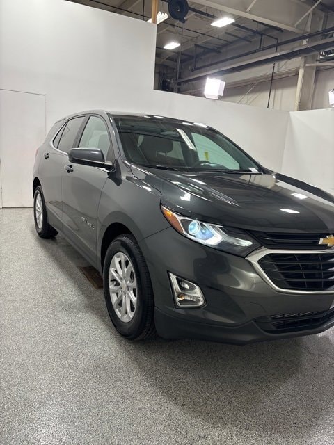 Used 2021 Chevrolet Equinox LT with VIN 3GNAXKEV5ML369663 for sale in Avon, IN