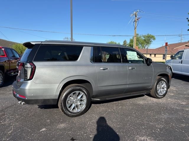 2026 Chevrolet Suburban Premier - Photo 6
