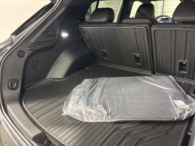 2026 Chevrolet Equinox EV 2LT - Photo 19