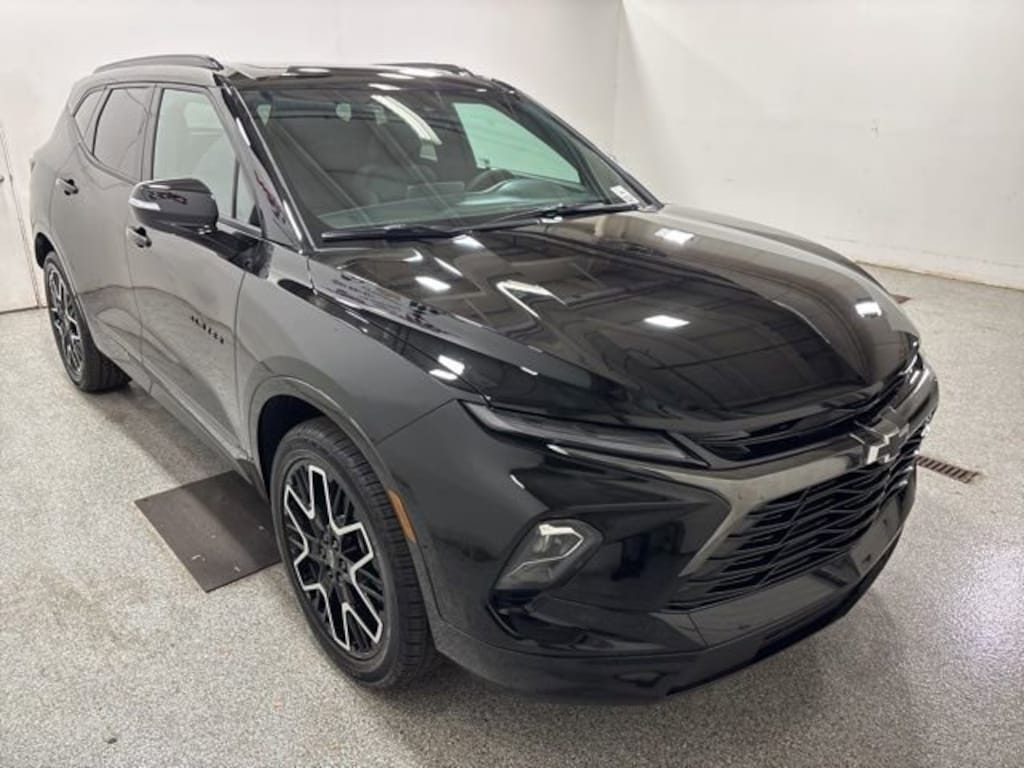 New 2025 Chevrolet Blazer RS SUV