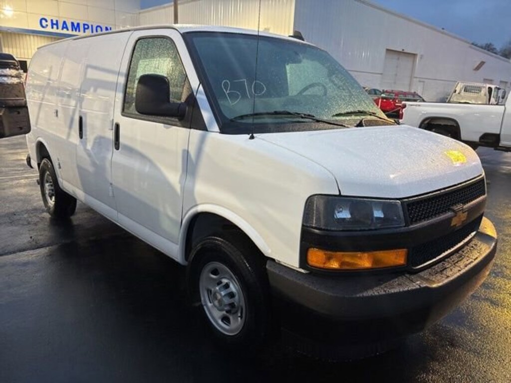 New 2025 Chevrolet Express Cargo 2500 WT Van