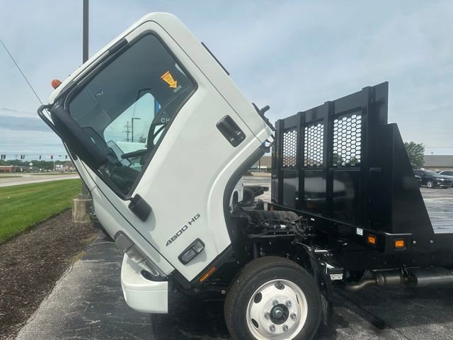 2024 Chevrolet Silverado 4500HD photo 3