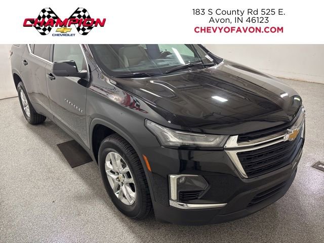 2022 Chevrolet Traverse LS photo 3