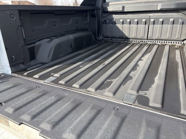 2025 Chevrolet Silverado EV RST - Photo 18