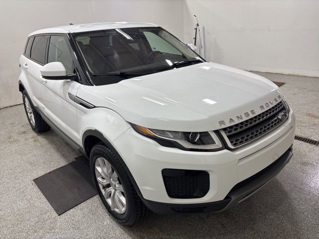2018 Land Rover Range Rover Evoque SE photo 3