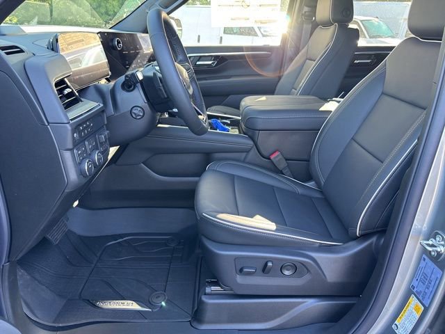 2026 Chevrolet Suburban Premier - Photo 45