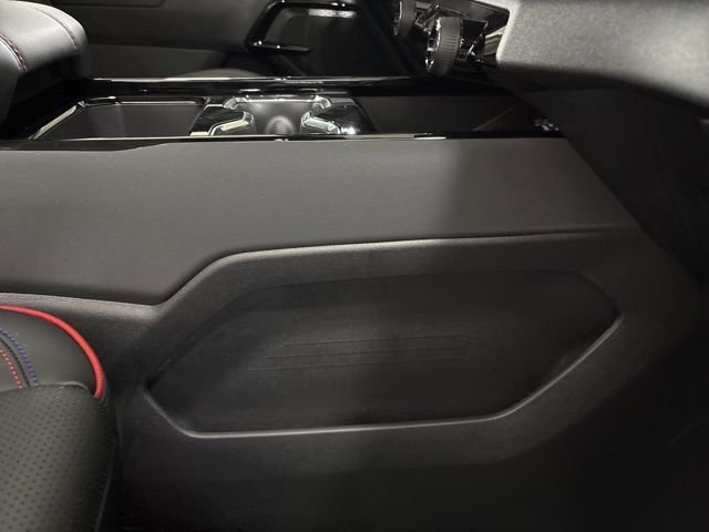 2025 Chevrolet Silverado EV RST - Photo 41