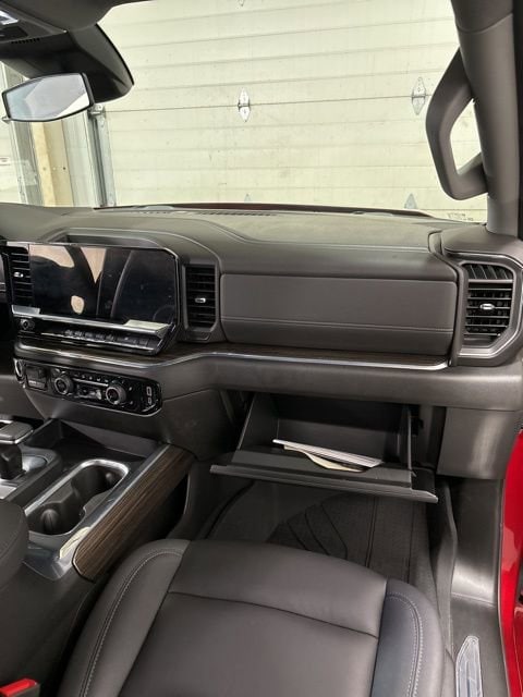 2024 Chevrolet Silverado 1500 RST - Photo 37