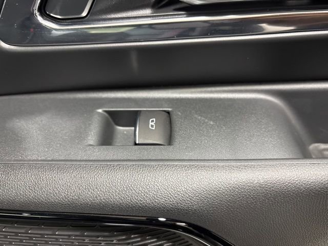 2025 Chevrolet Silverado EV RST - Photo 35