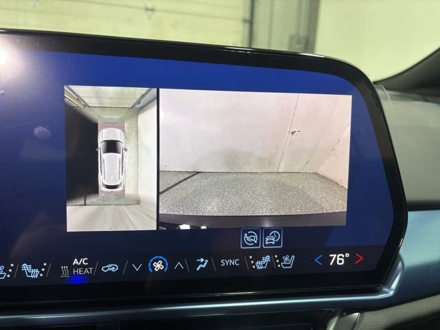 2025 Chevrolet Equinox EV LT - Photo 56