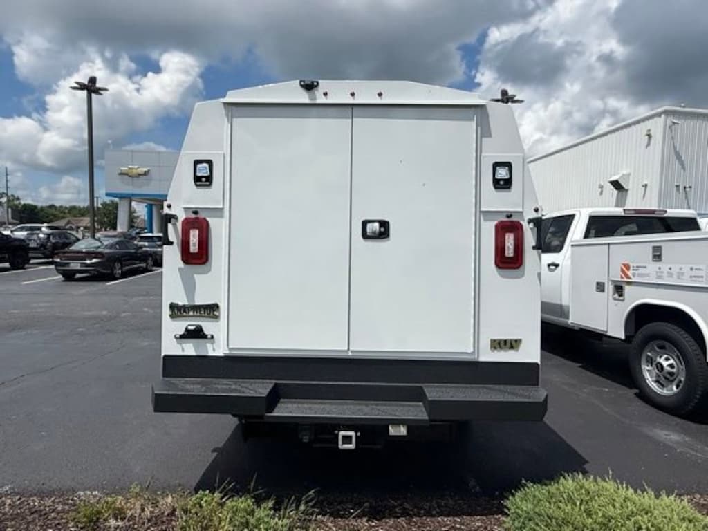 New 2025 Chevrolet Express Cutaway 3500 1WT Cutaway Van