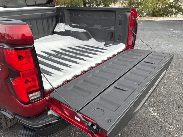 2026 Chevrolet Colorado Z71 - Photo 16
