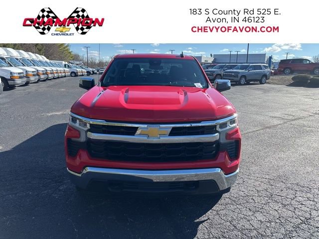 2023 Chevrolet Silverado 1500 LT photo 2