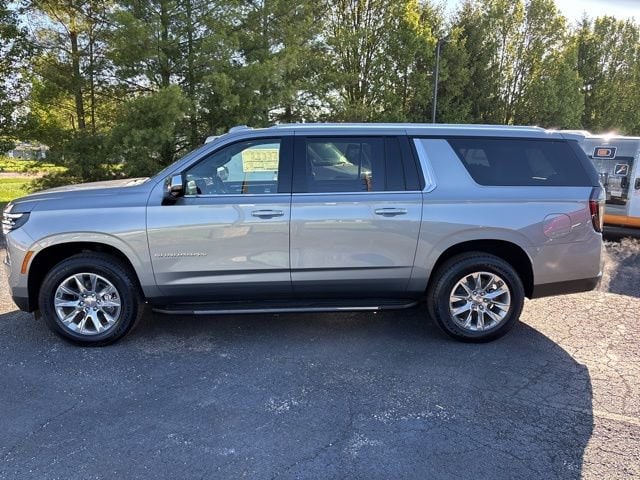 2026 Chevrolet Suburban Premier - Photo 9