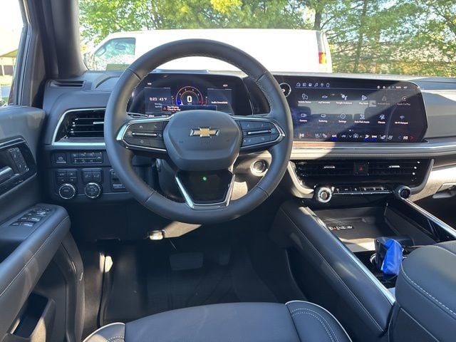 2026 Chevrolet Suburban Premier - Photo 41