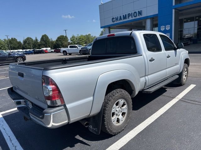 2013 Toyota Tacoma Base V6 photo 2
