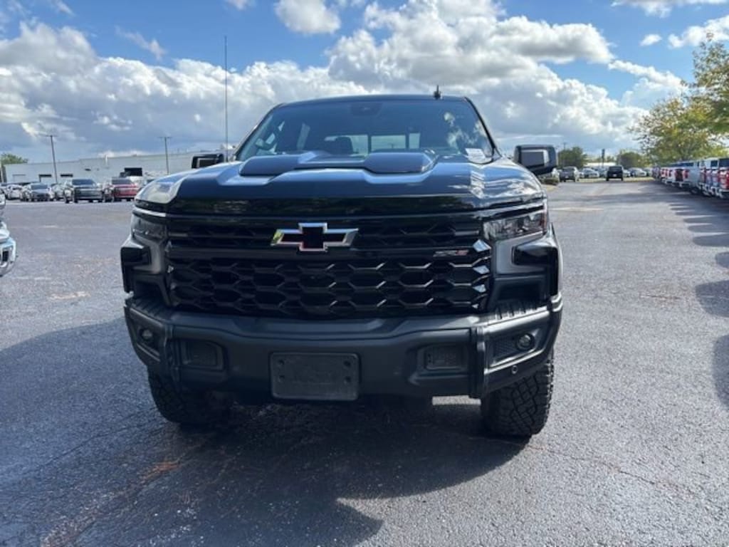 New 2025 Chevrolet Silverado 1500 ZR2 Truck