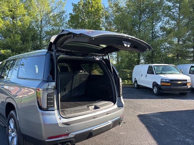 2026 Chevrolet Suburban Premier - Photo 17