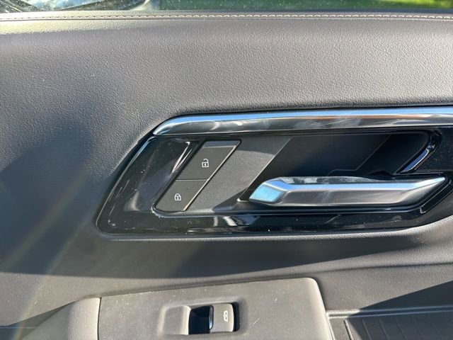 2026 Chevrolet Suburban Premier - Photo 36